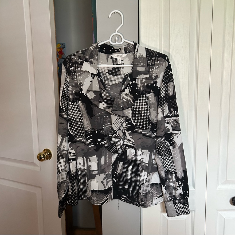 LC Lauren Conrad Black and White Blouse